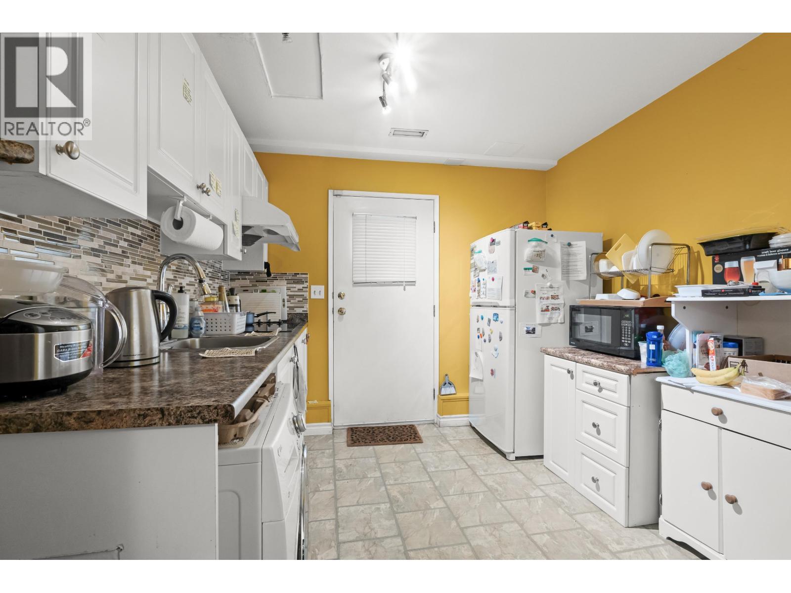 Photo 15 of 5540 Laurel Street, Burnaby BC