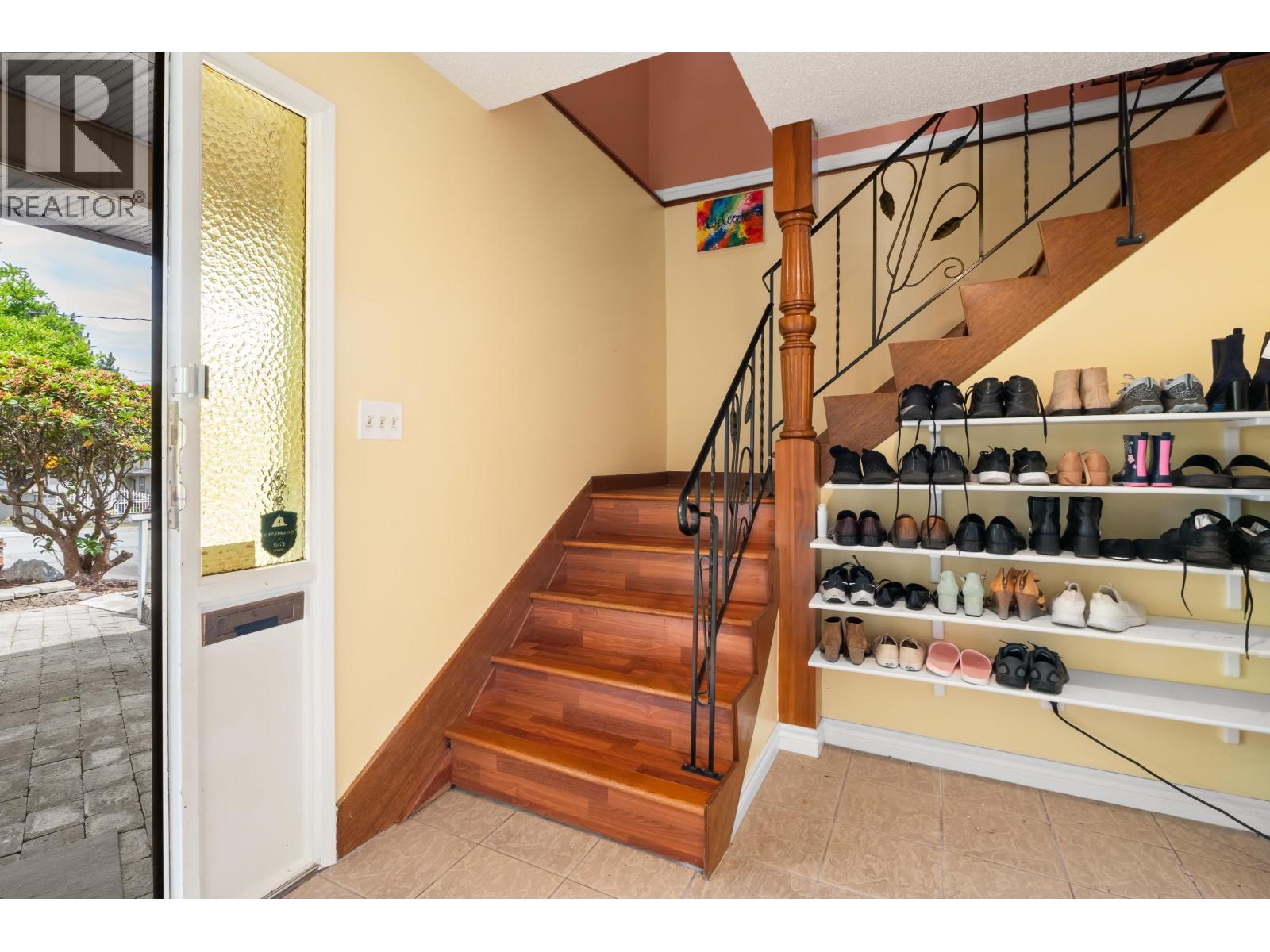 Photo 18 of 5540 Laurel Street, Burnaby BC