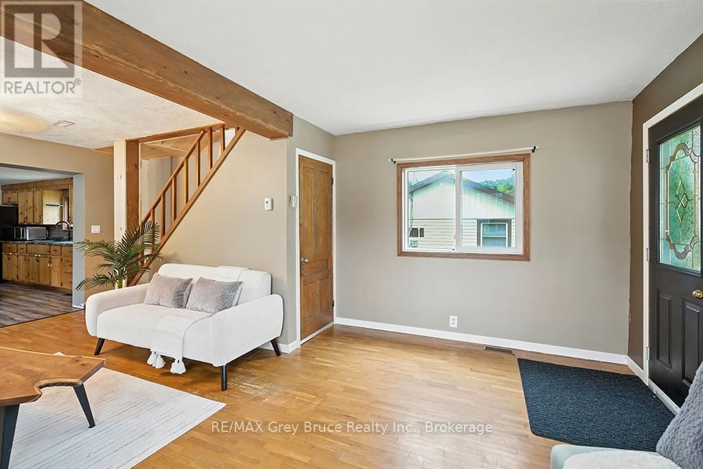 Photo 25 of 1857 6th Avenue E, Owen Sound ON