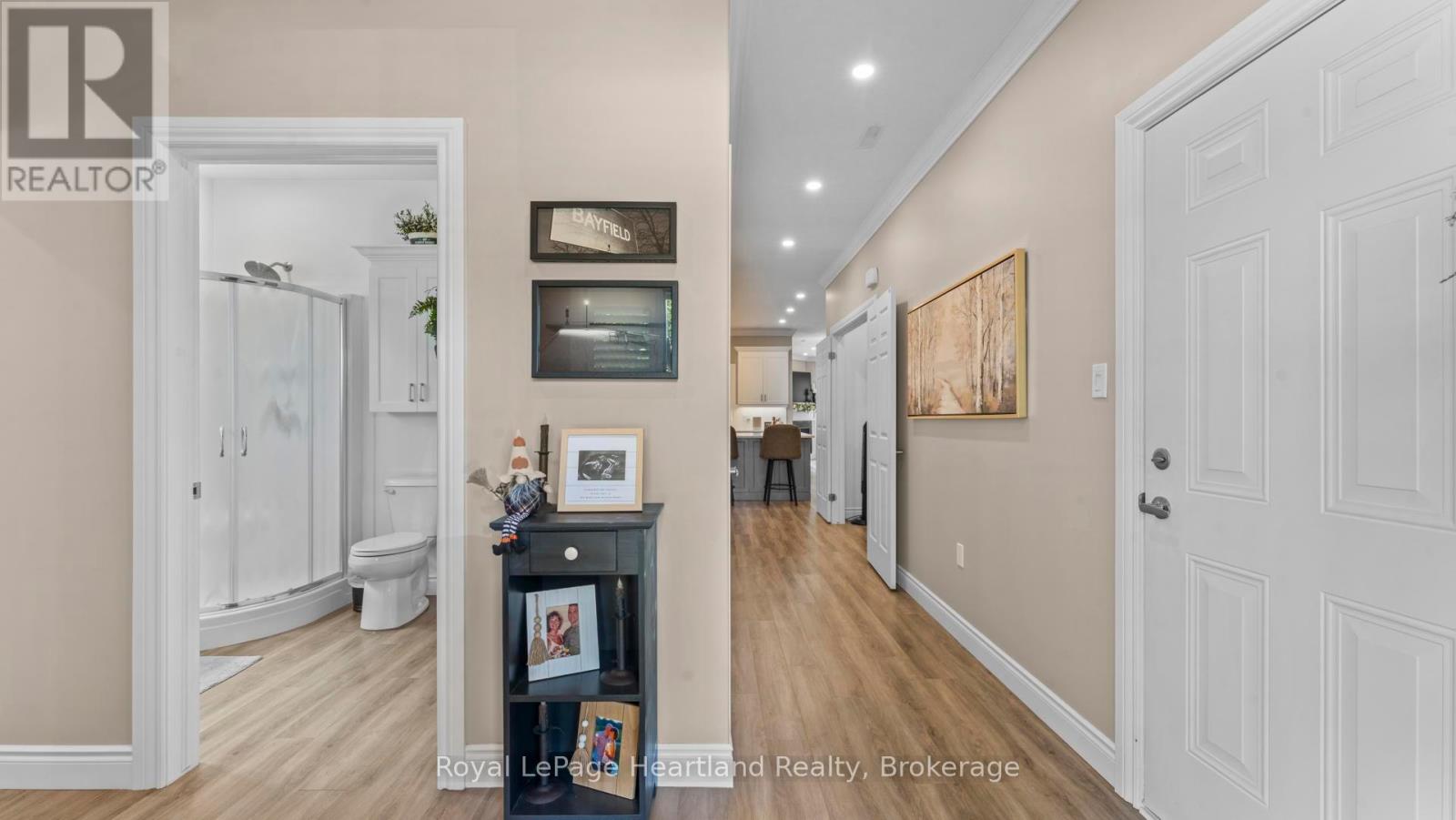 Photo 16 of 50 Bayfield Mews Lane, Bluewater ON