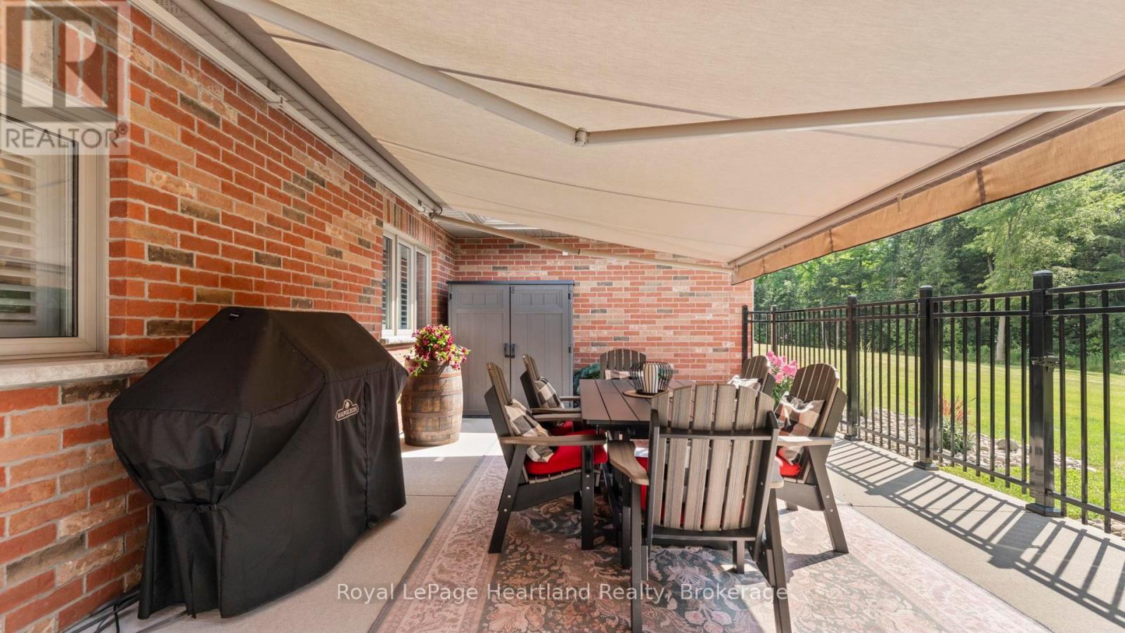 Photo 39 of 50 Bayfield Mews Lane, Bluewater ON