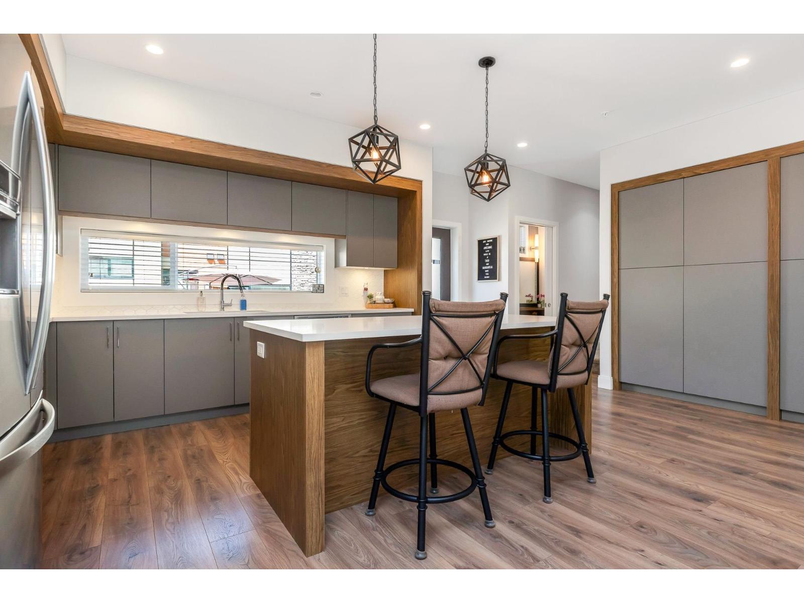 Photo 22 of 45 33209 Cherry Avenue, Mission BC