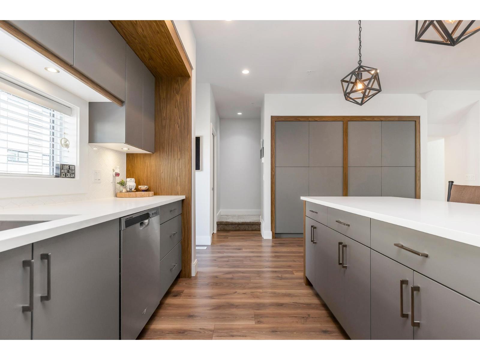 Photo 23 of 45 33209 Cherry Avenue, Mission BC