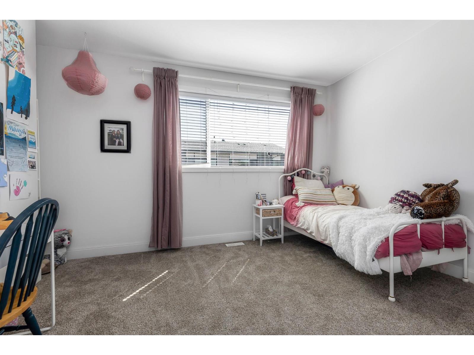 Photo 13 of 45 33209 Cherry Avenue, Mission BC