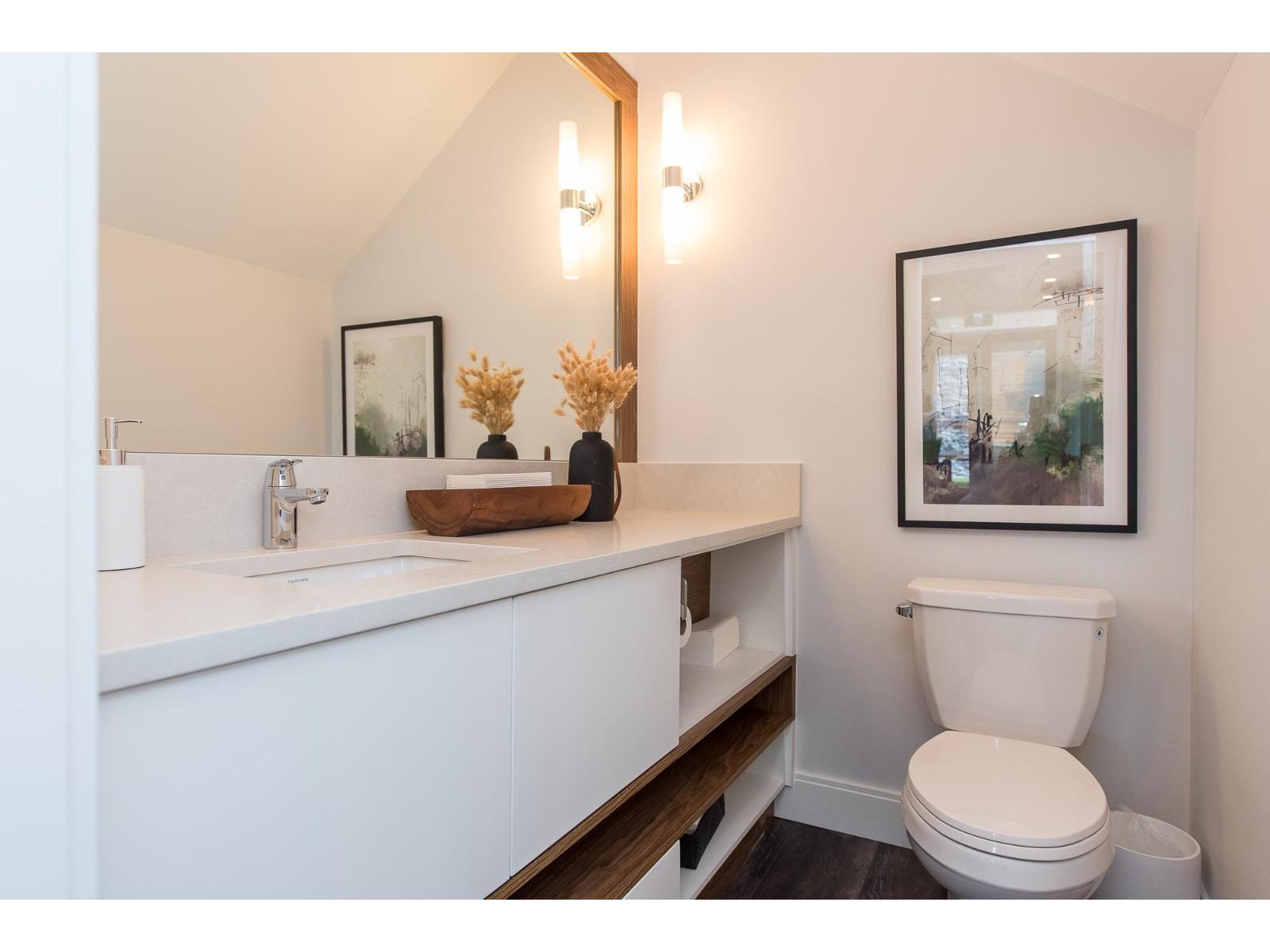 Photo 4 of 45 33209 Cherry Avenue, Mission BC