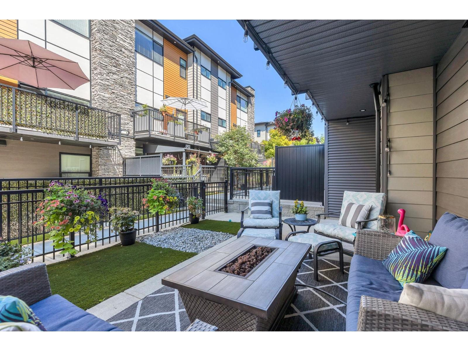 Photo 38 of 45 33209 Cherry Avenue, Mission BC