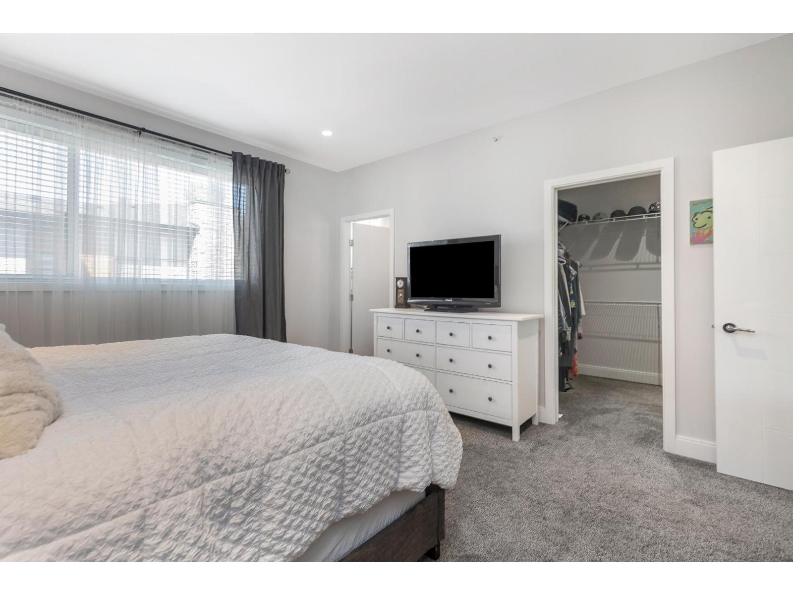 Photo 31 of 45 33209 Cherry Avenue, Mission BC