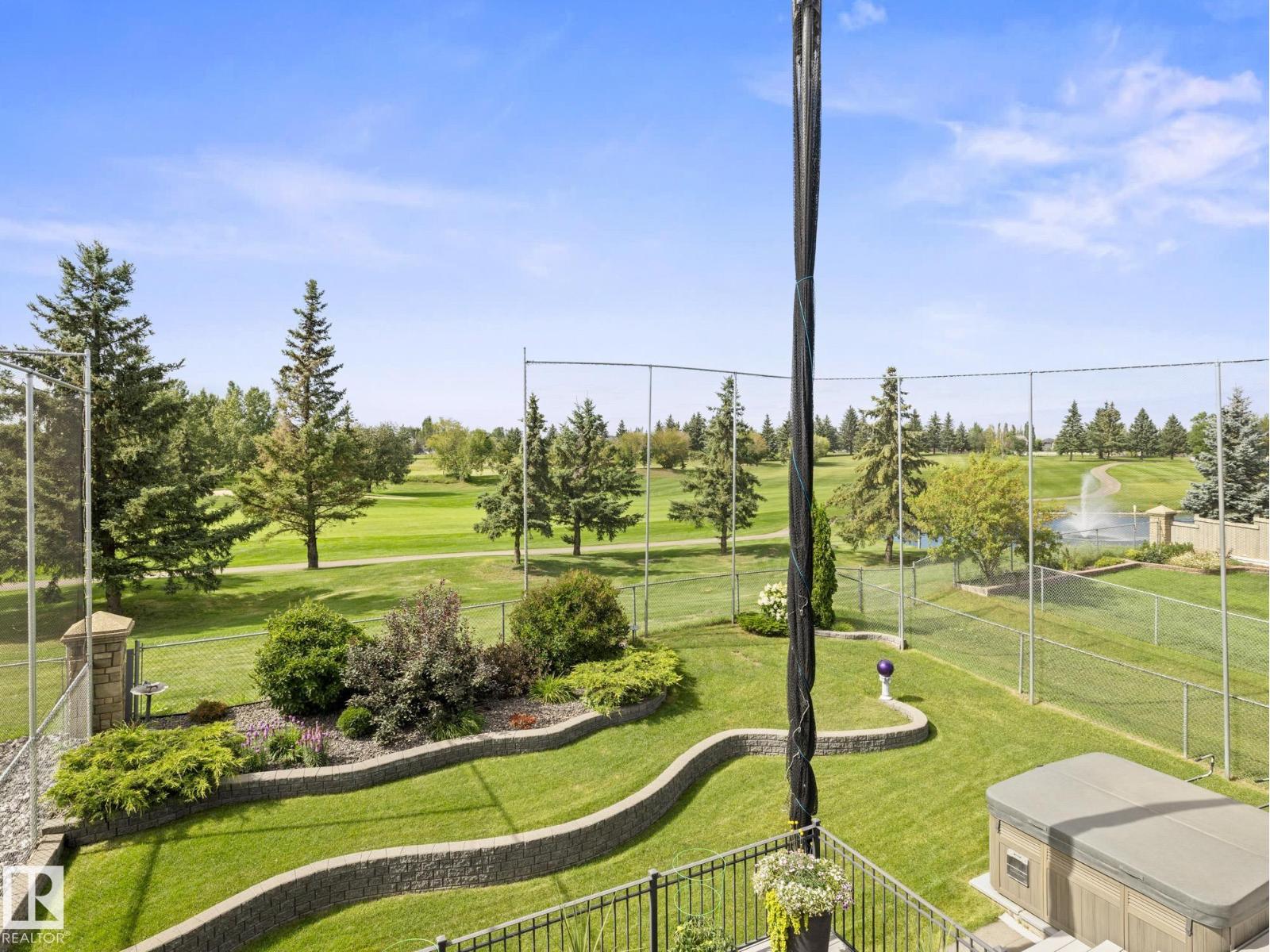 Photo 13 of 8816 208 St Nw, Edmonton AB