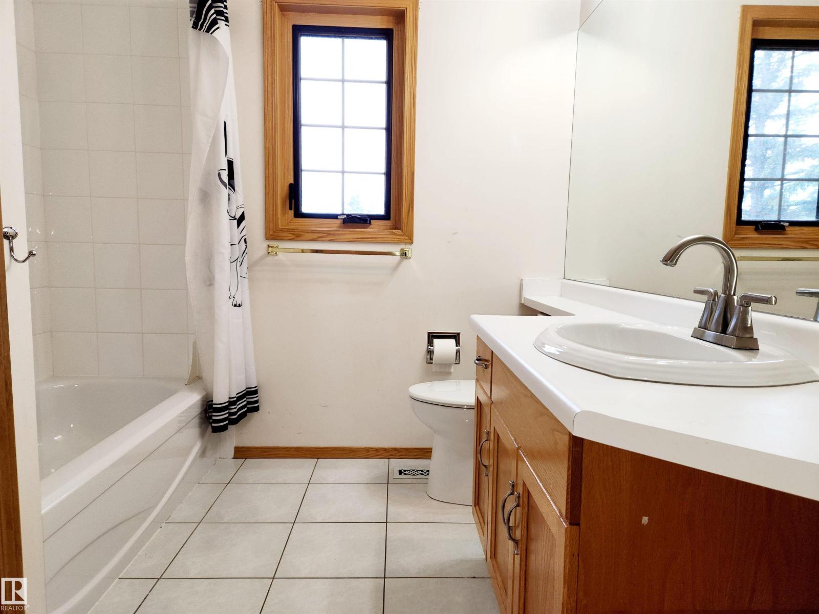 Photo 29 of 1509 Wellwood Wy Nw, Edmonton AB