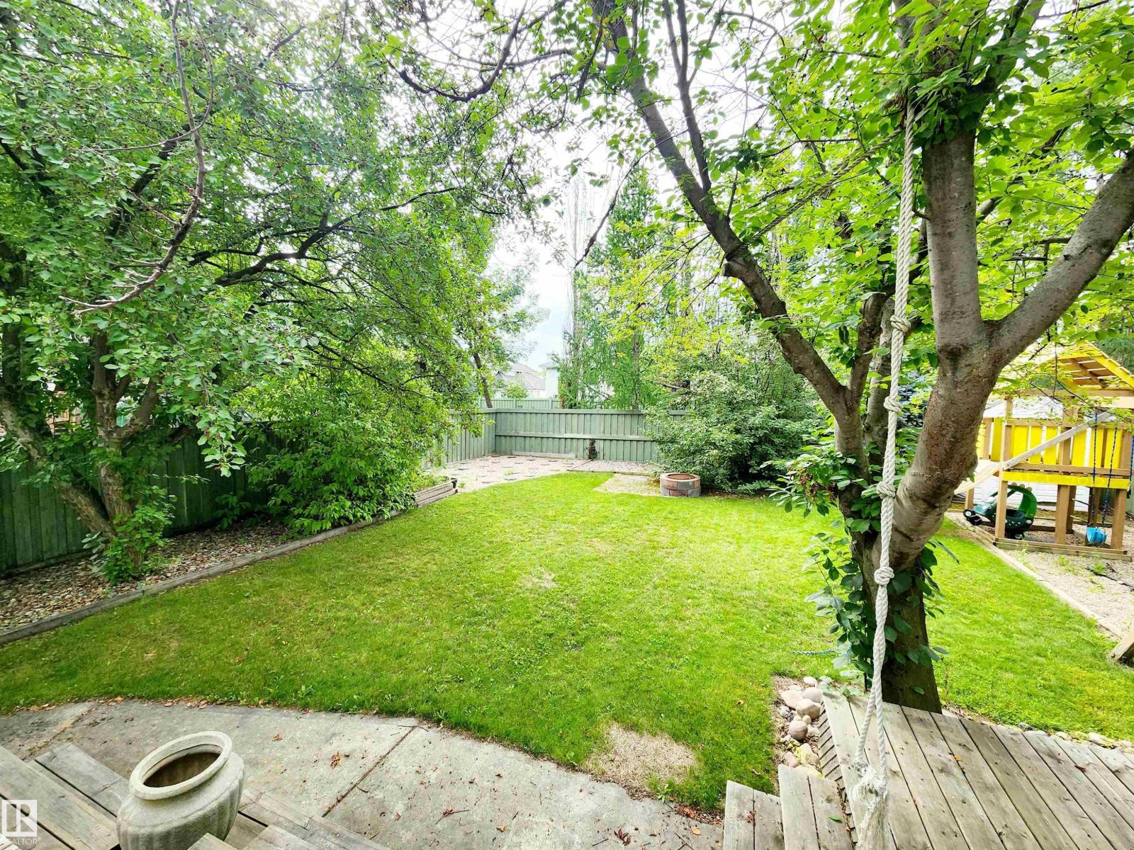 Photo 40 of 1509 Wellwood Wy Nw, Edmonton AB