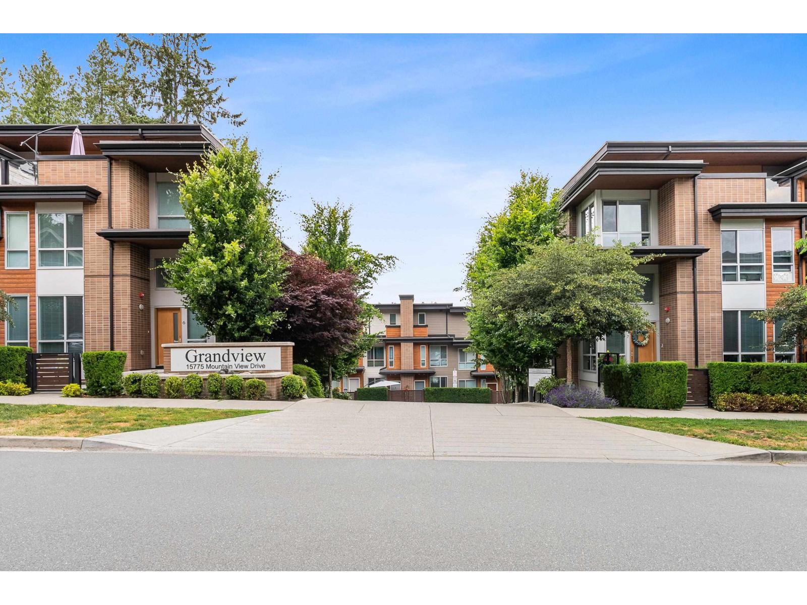 Photo 39 of 53 15775 Mountain View Drive, Surrey BC