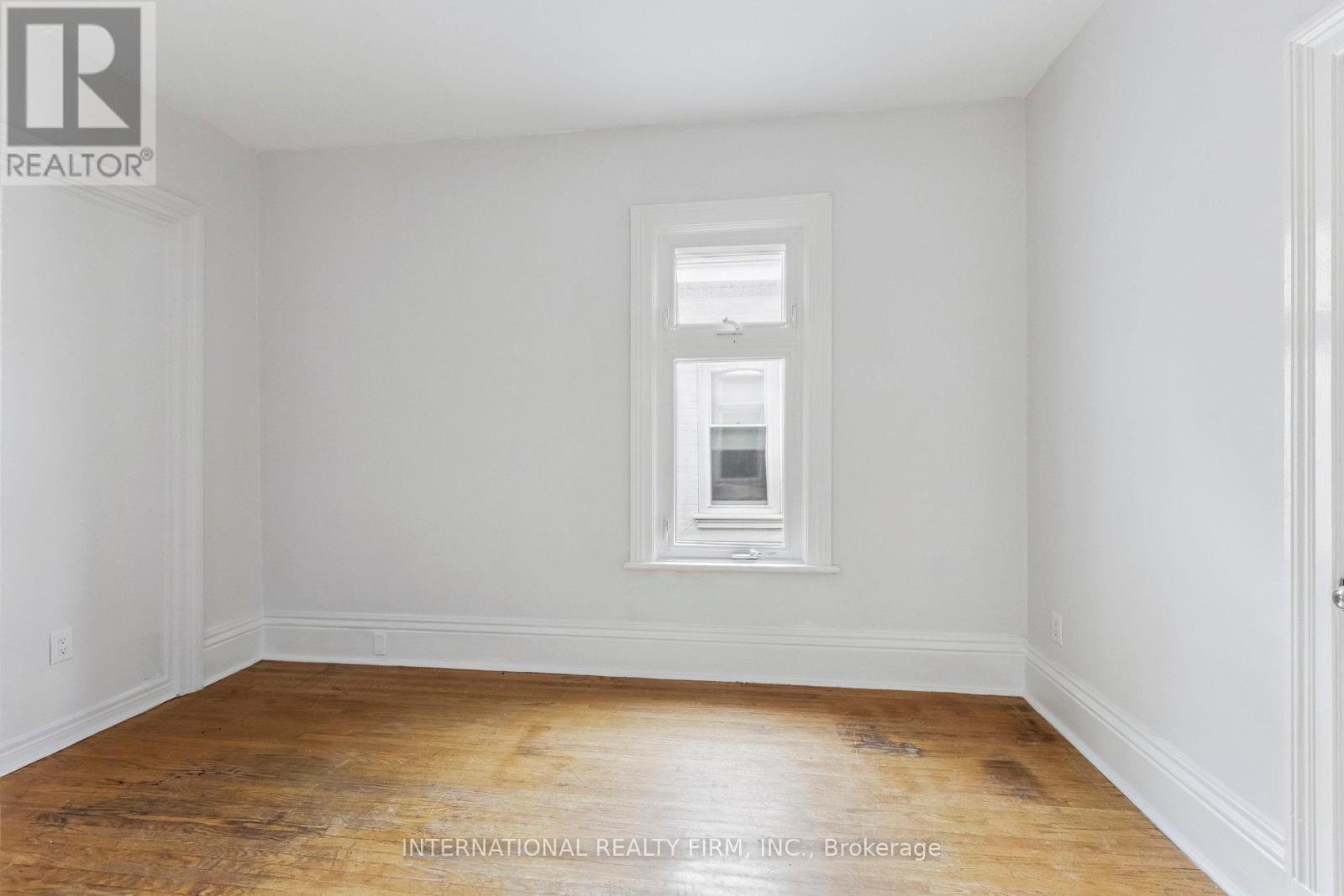 Photo 5 of 54 Marlborough Street, Brantford ON