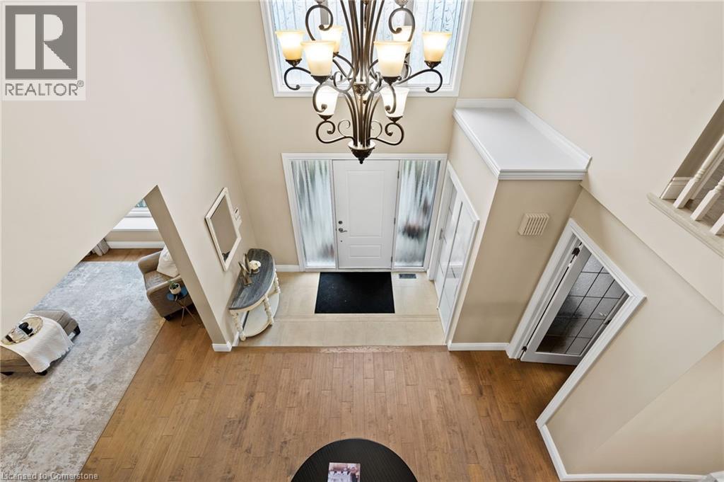 Photo 12 of 1103 Crofton Way, Burlington ON