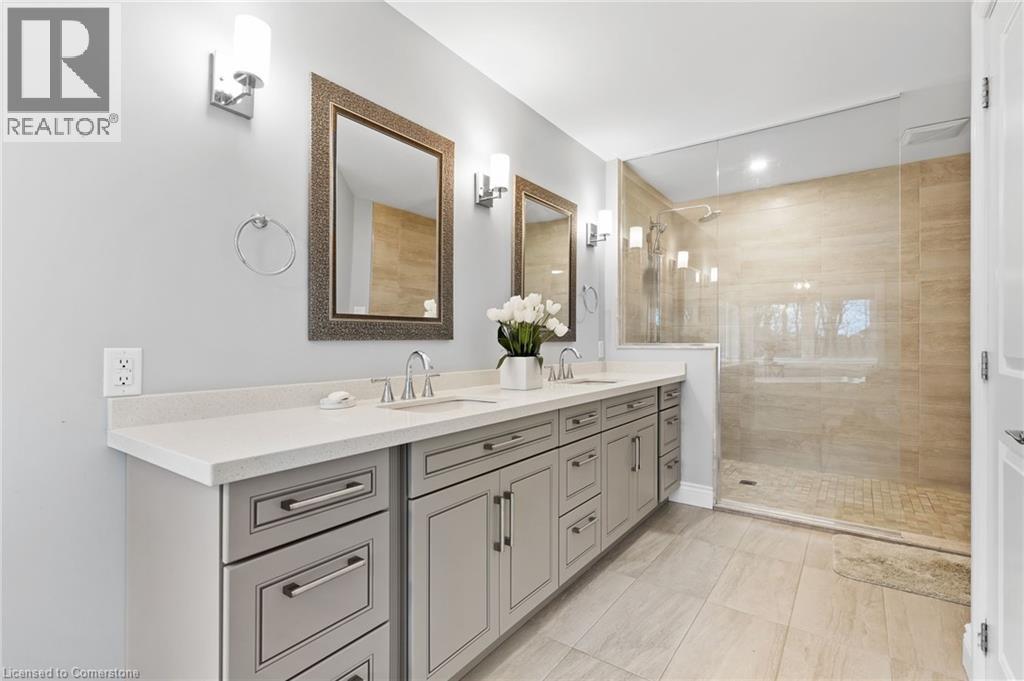 Photo 34 of 1103 Crofton Way, Burlington ON