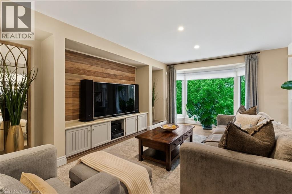 Photo 26 of 1103 Crofton Way, Burlington ON