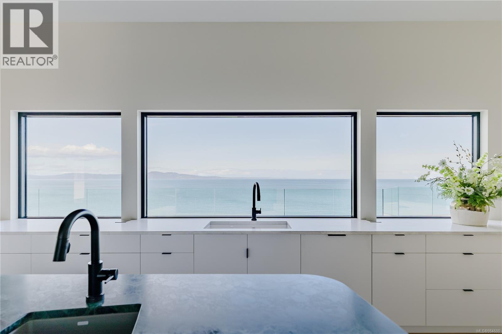  4351 Gordon Head Road, Saanich