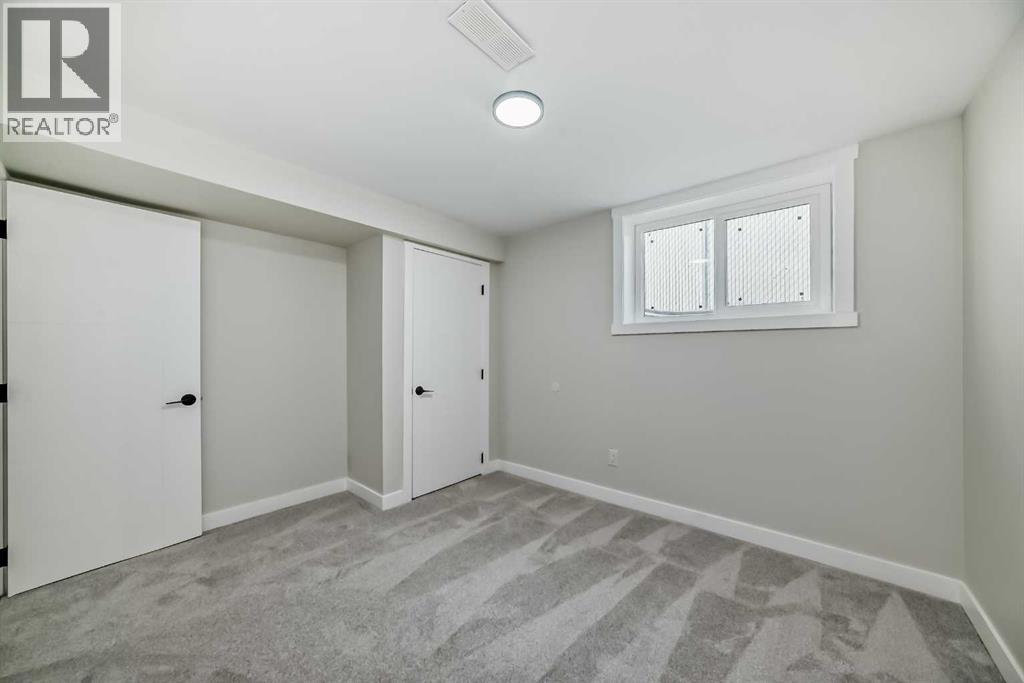 Single Family House Bungalow for Sale in  Penbrooke Close SE Penbrooke Meadows Calgary 