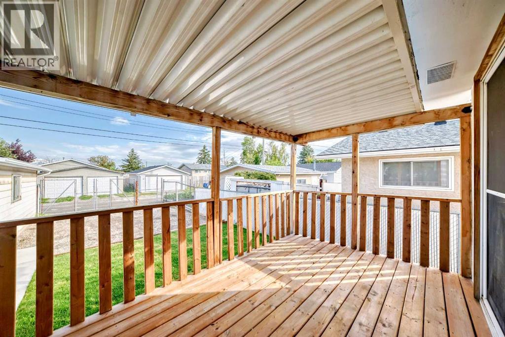 Single Family House Bungalow for Sale in  Penbrooke Close SE Penbrooke Meadows Calgary 