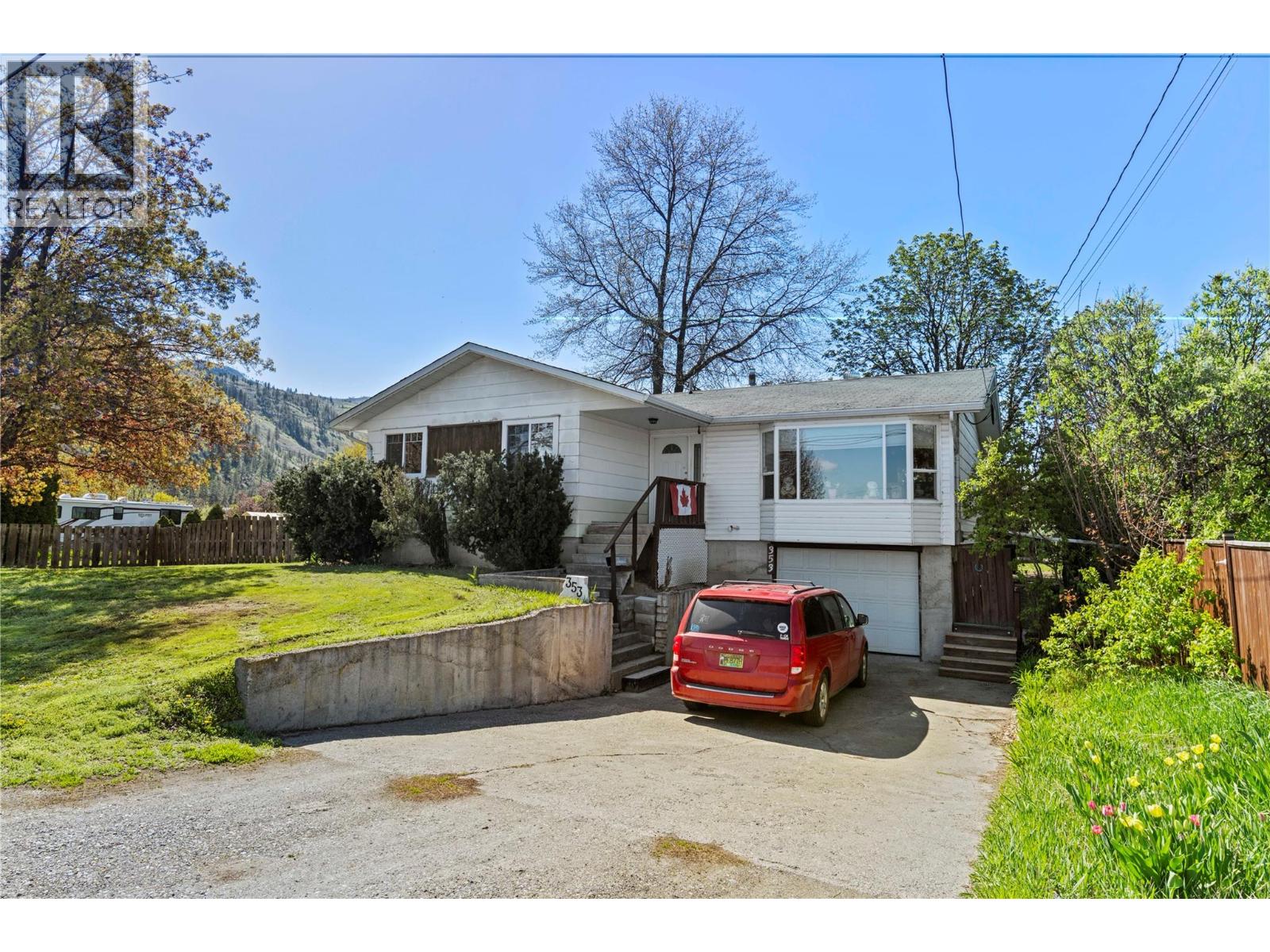 Photo 1 of 353 Reighmount Drive, Kamloops BC