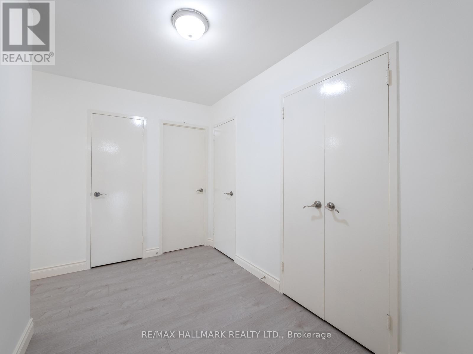 Photo 29 of 206 115 Antibes Drive, Toronto ON