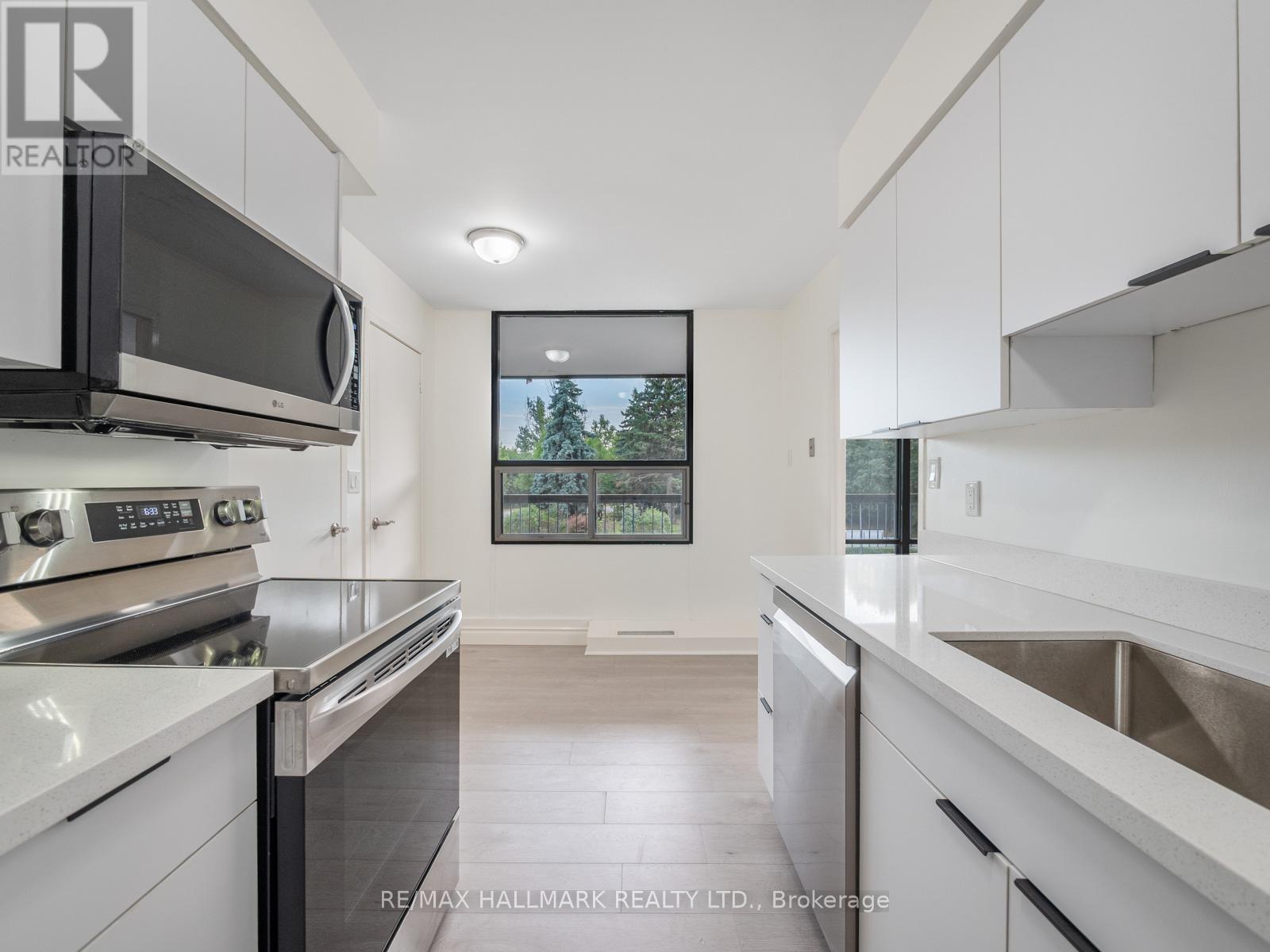 Photo 7 of 206 115 Antibes Drive, Toronto ON
