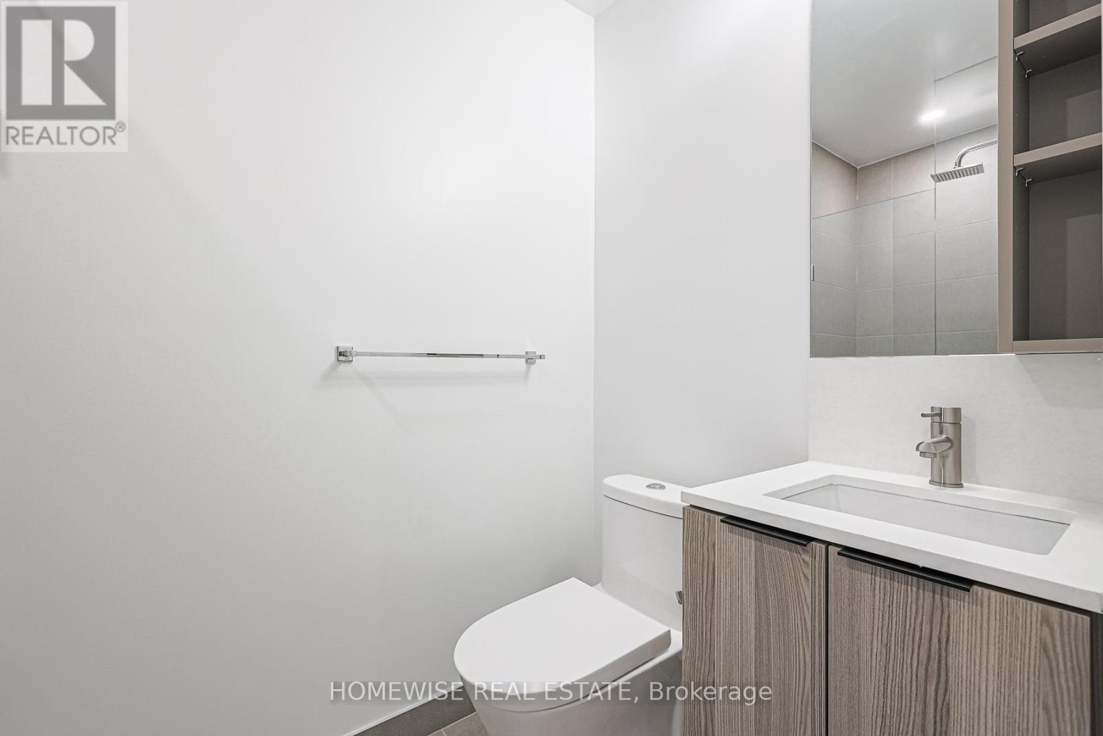 Photo 12 of 5102 55 Mercer Street, Toronto ON