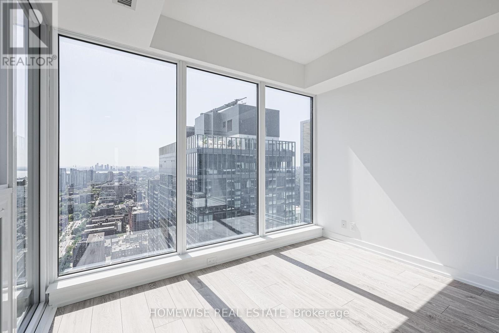 Photo 1 of 5102 55 Mercer Street, Toronto ON