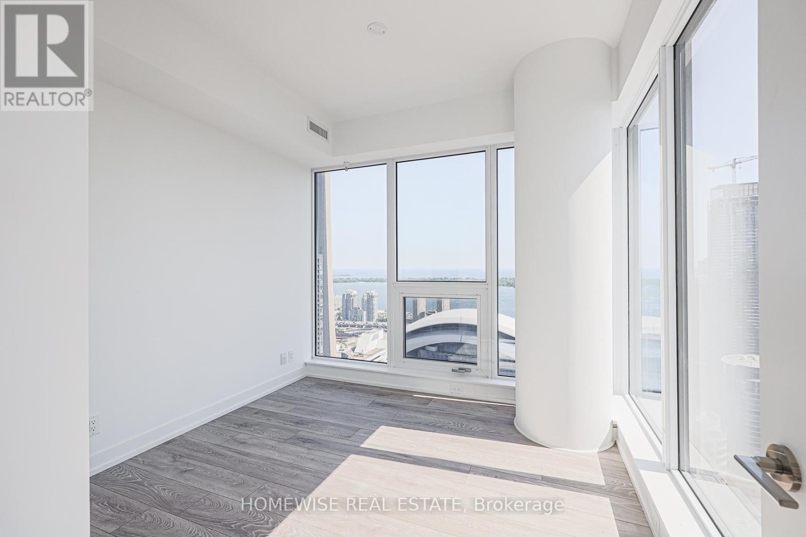 Photo 14 of 5102 55 Mercer Street, Toronto ON