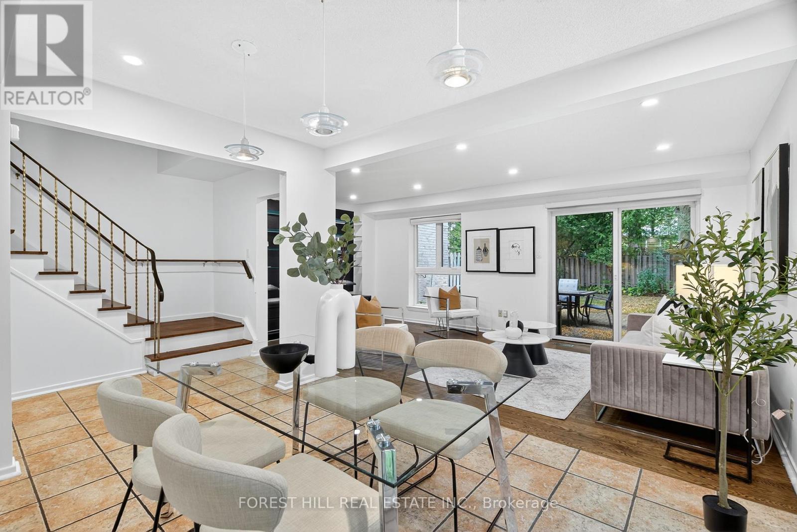 Photo 3 of 187 19 Snowshoe Mill Way, Toronto ON