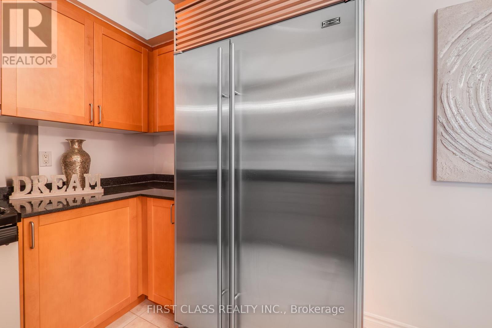 Photo 48 of 711 18 William Carson Crescent, Toronto ON