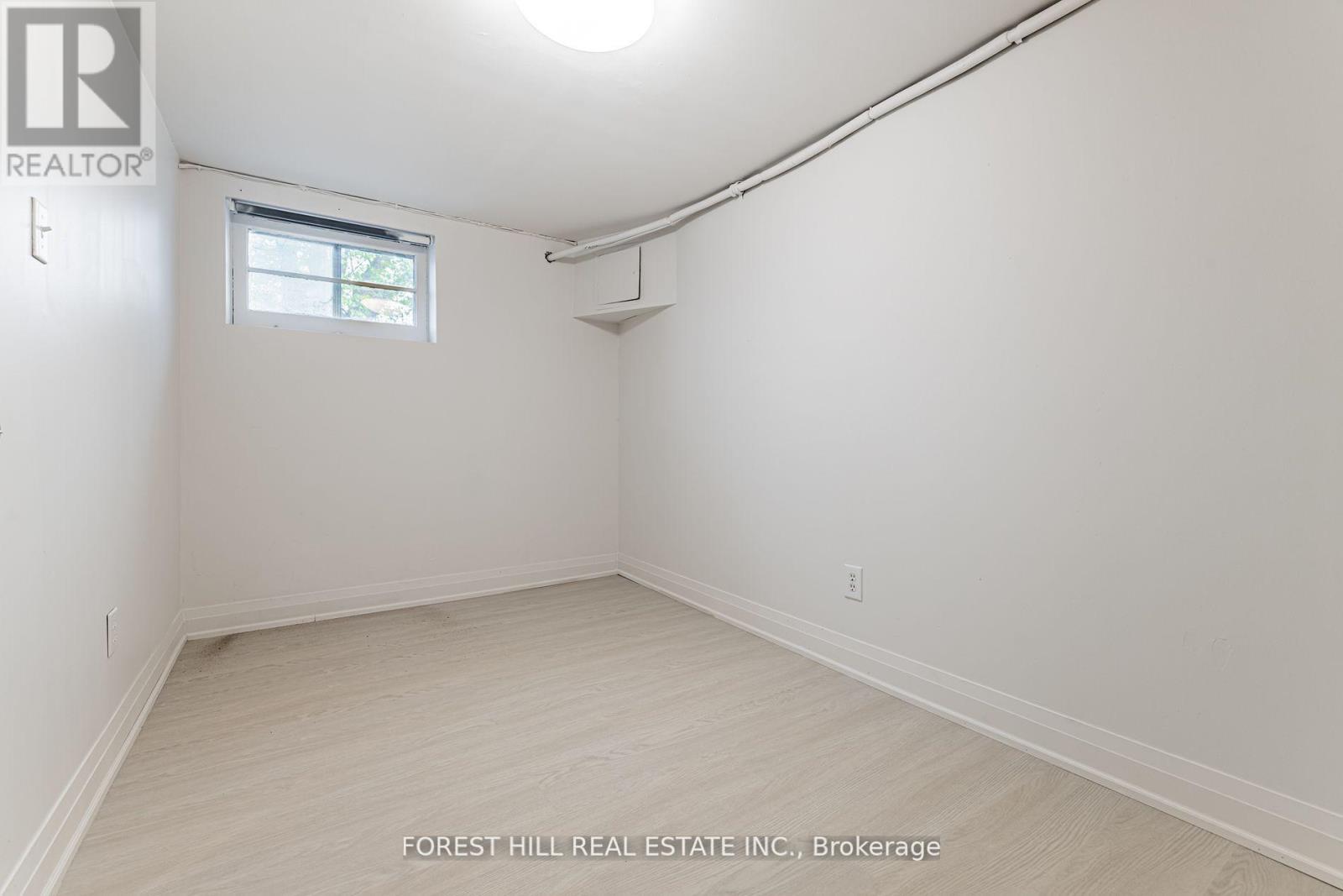Photo 11 of Bsmt 11 Greenbriar Road, Toronto ON