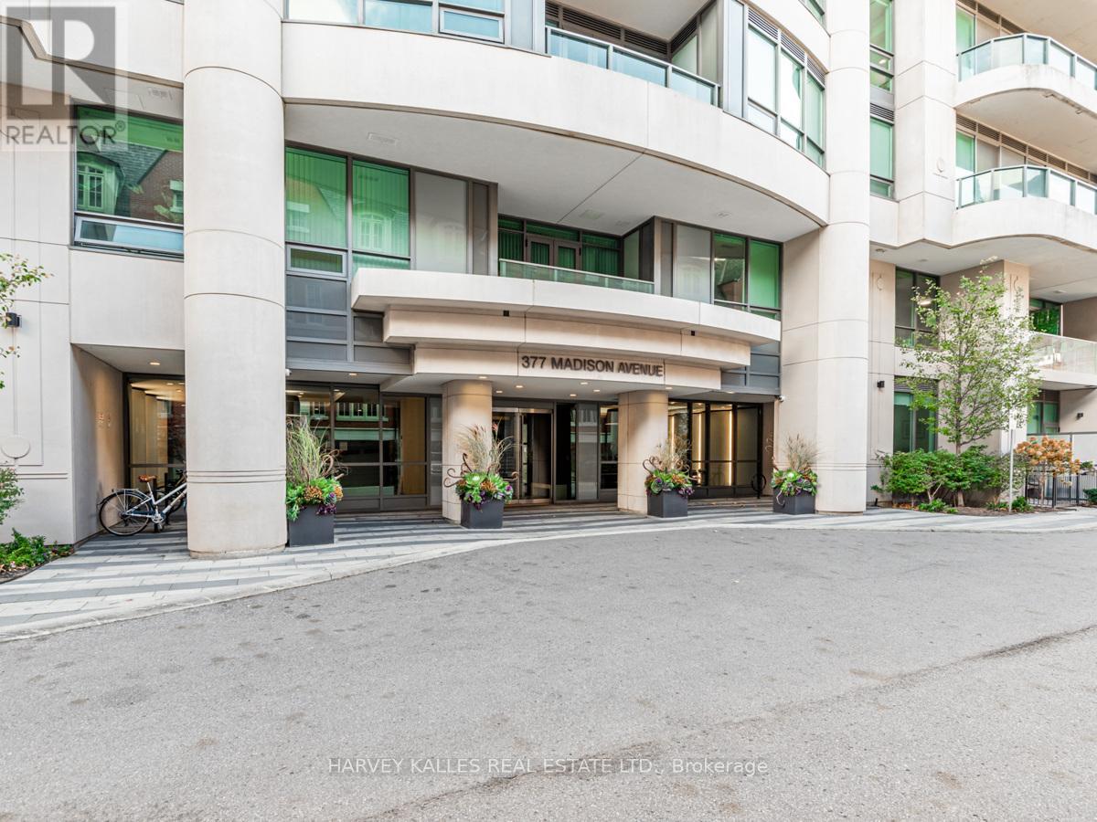 Photo 10 of 314 377 Madison Avenue, Toronto ON