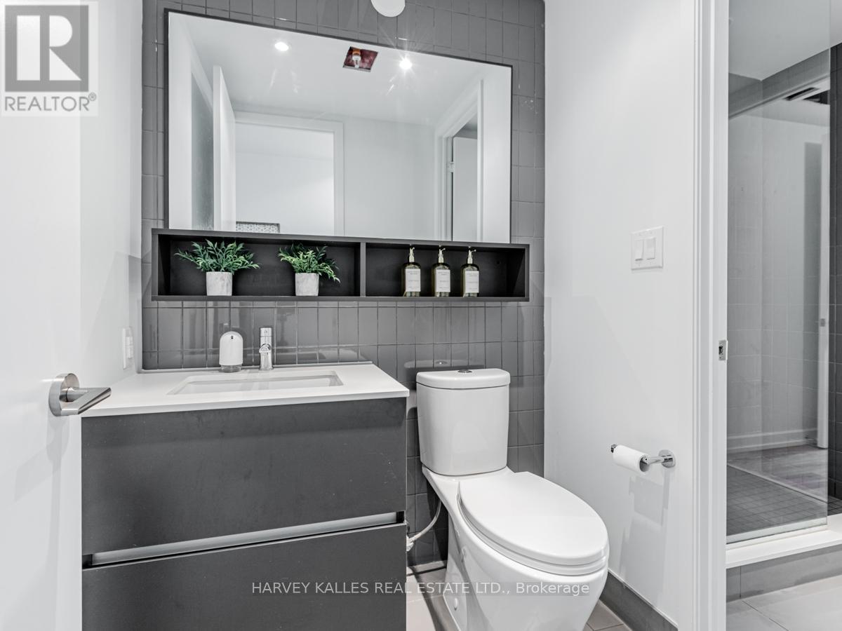 Photo 26 of 314 377 Madison Avenue, Toronto ON