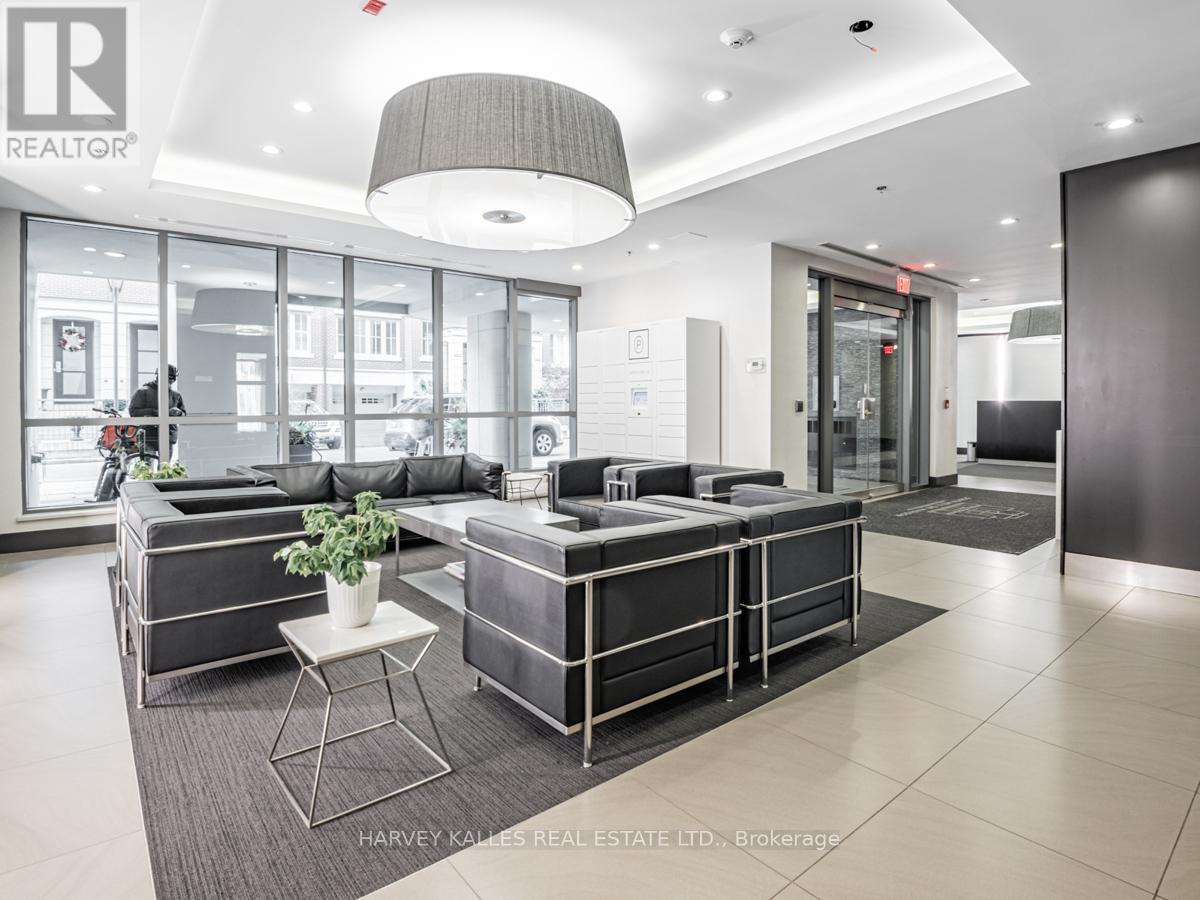 Photo 7 of 314 377 Madison Avenue, Toronto ON