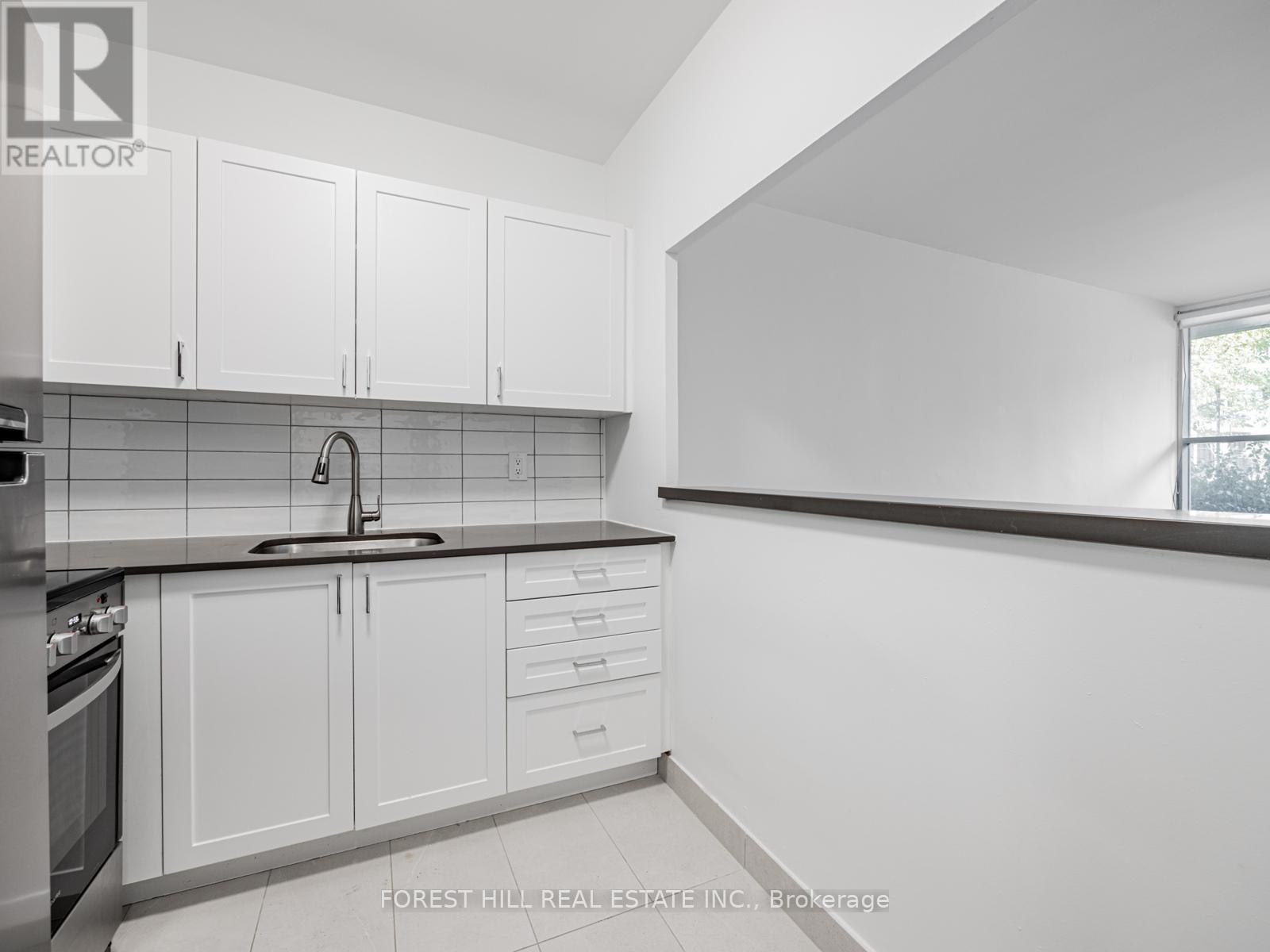 Photo 19 of 104 7 Jackes Avenue, Toronto ON