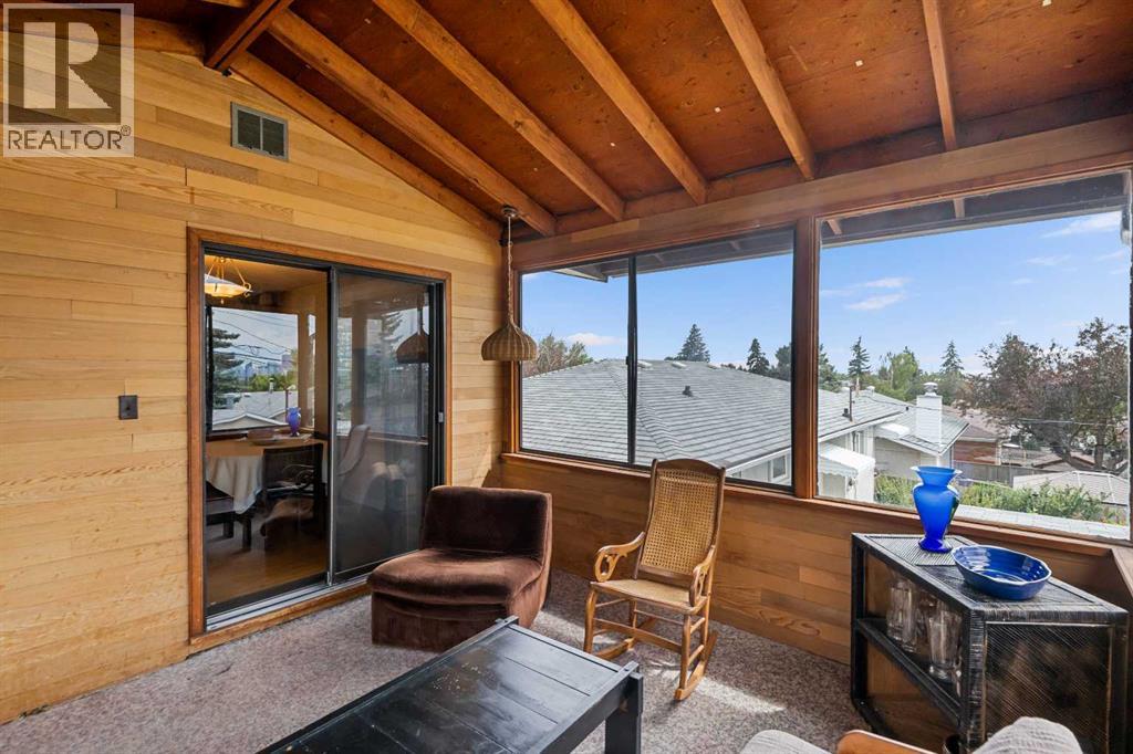 Single Family House Bi-level for Sale in  Mayland Drive NE Mayland Heights Calgary 