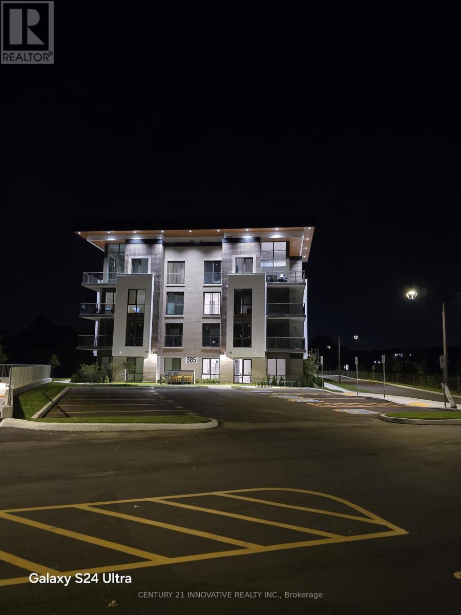 Photo 16 of 420 385 Arctic Red Drive, Oshawa ON