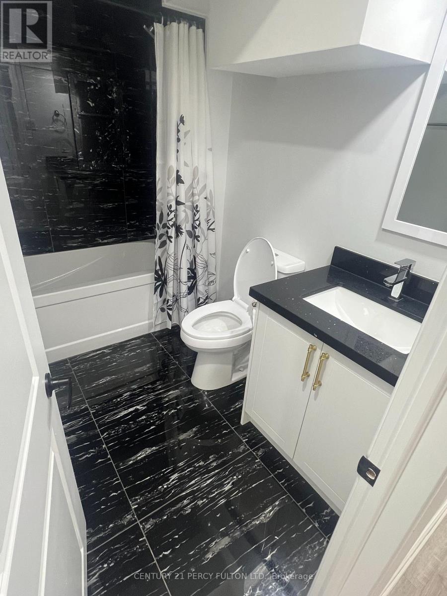 Photo 11 of 1223 Plymouth Drive, Oshawa ON