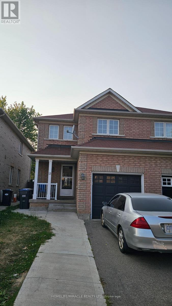 Photo 11 of 13 Prince Crescent, Brampton ON