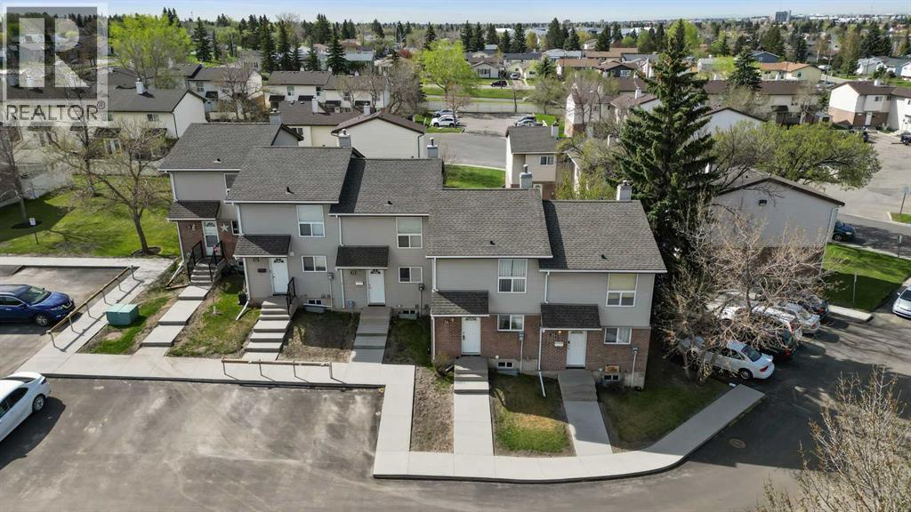 Single Family House for Sale in   Whitnel Court NE Whitehorn Calgary 