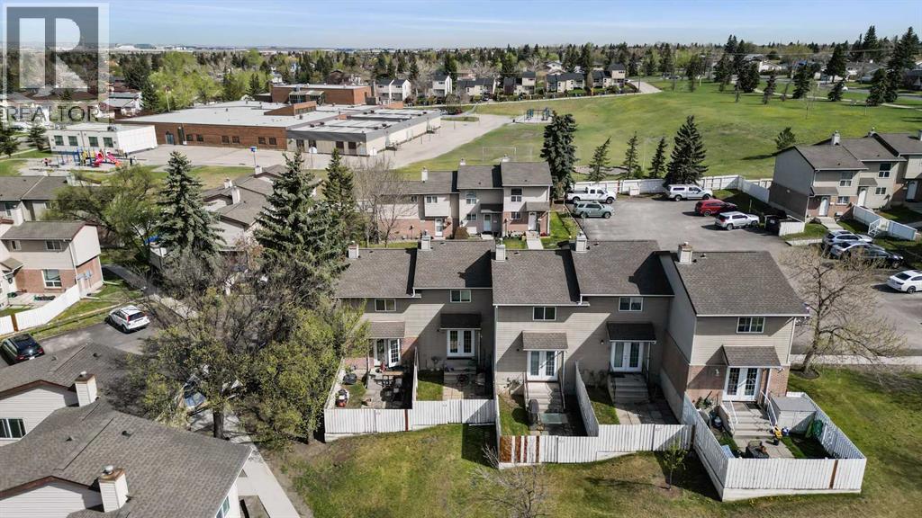 Single Family House for Sale in   Whitnel Court NE Whitehorn Calgary 