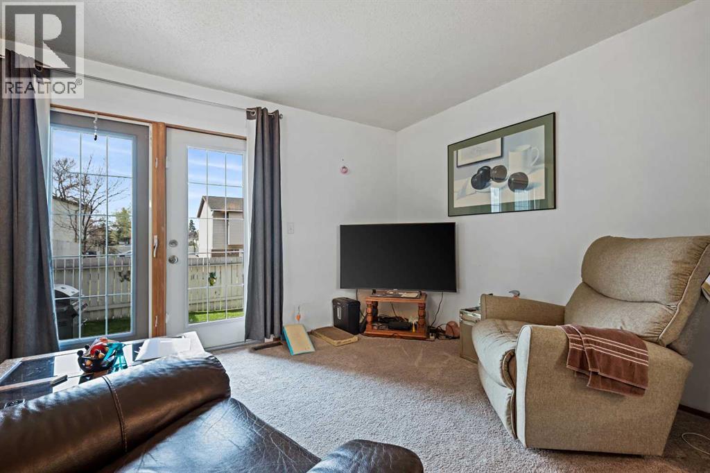 Single Family House for Sale in   Whitnel Court NE Whitehorn Calgary 