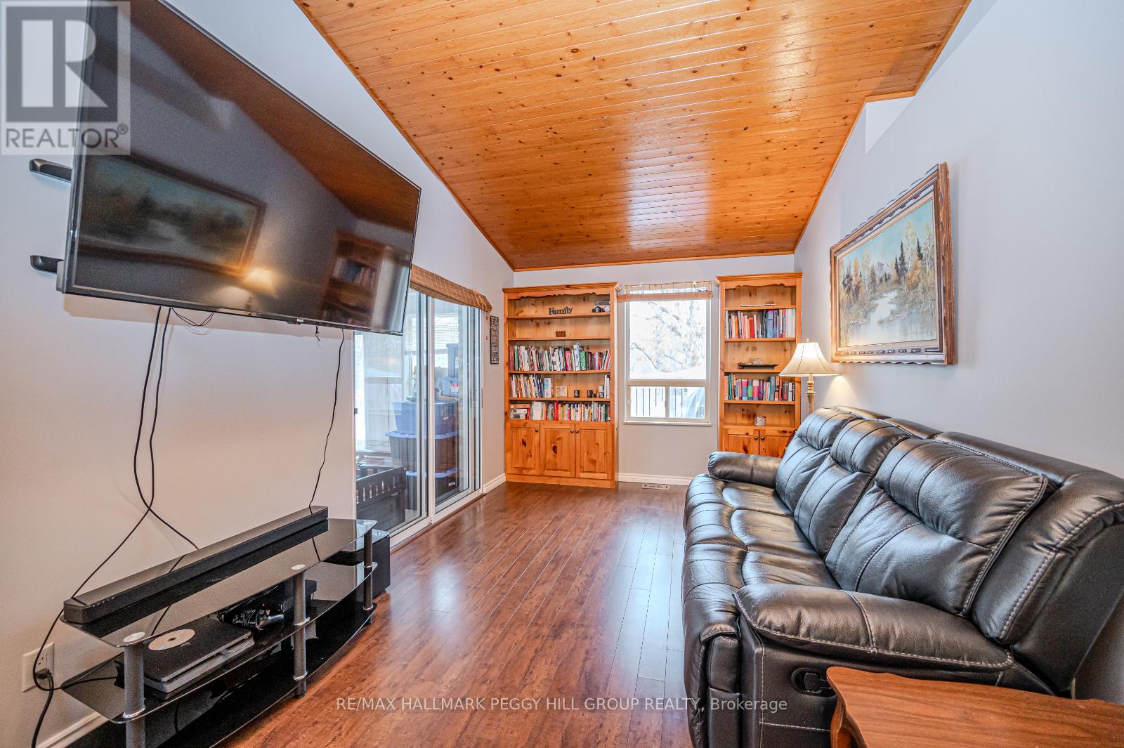 Photo 4 of 87 Corrievale Road, Georgian Bay ON