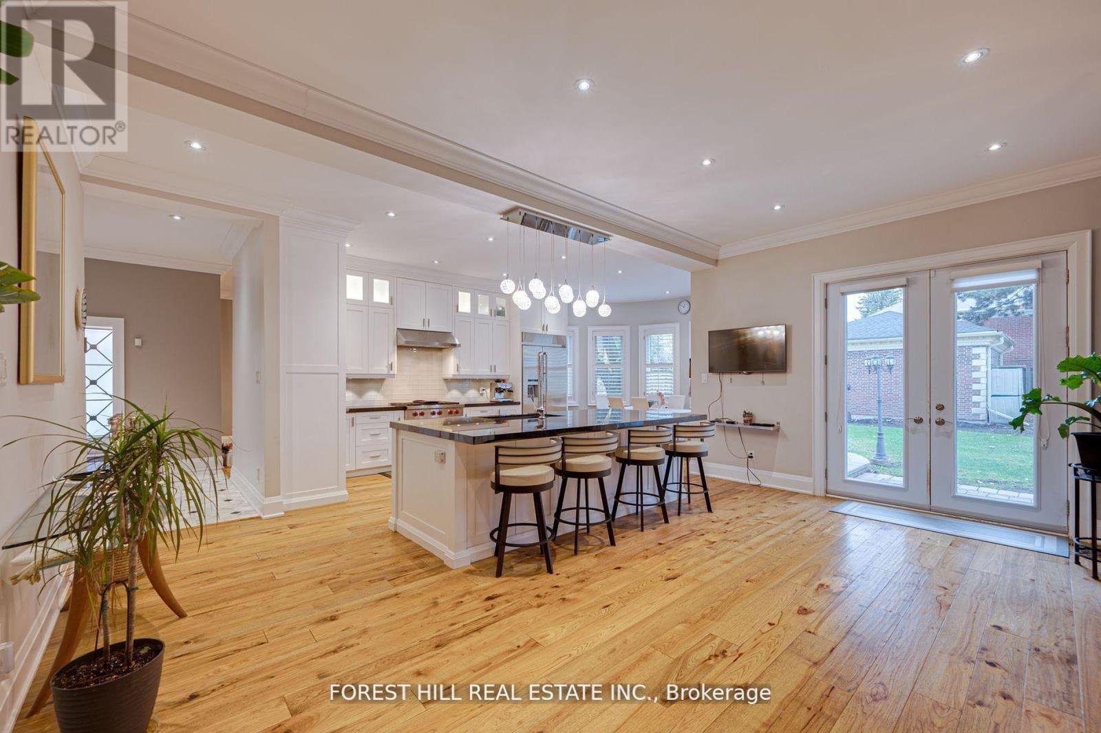Photo 34 of 14 Willet Crescent, Richmond Hill ON