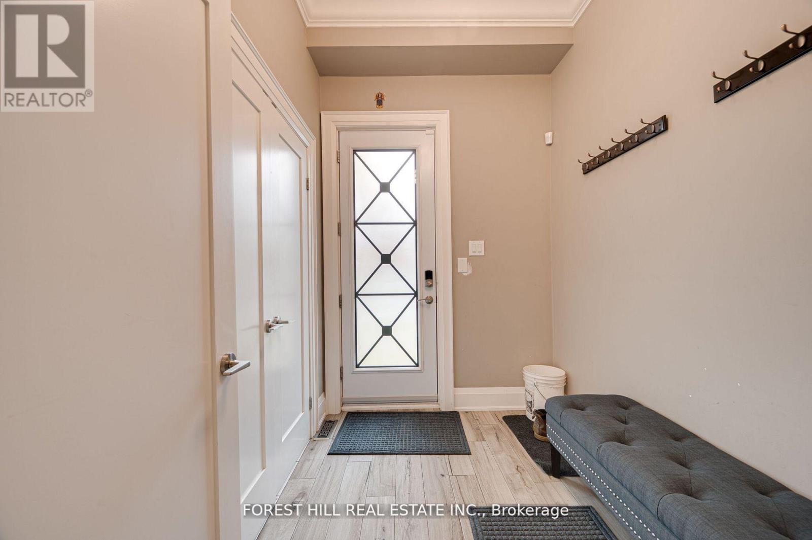 Photo 20 of 14 Willet Crescent, Richmond Hill ON