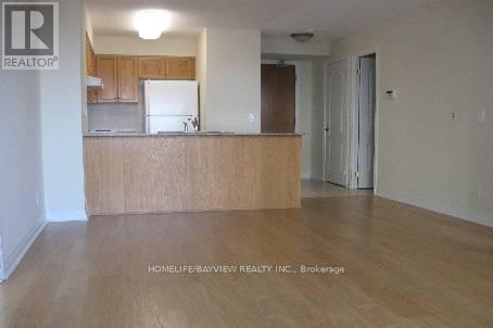 Photo 5 of 906 50 Disera Drive, Vaughan ON
