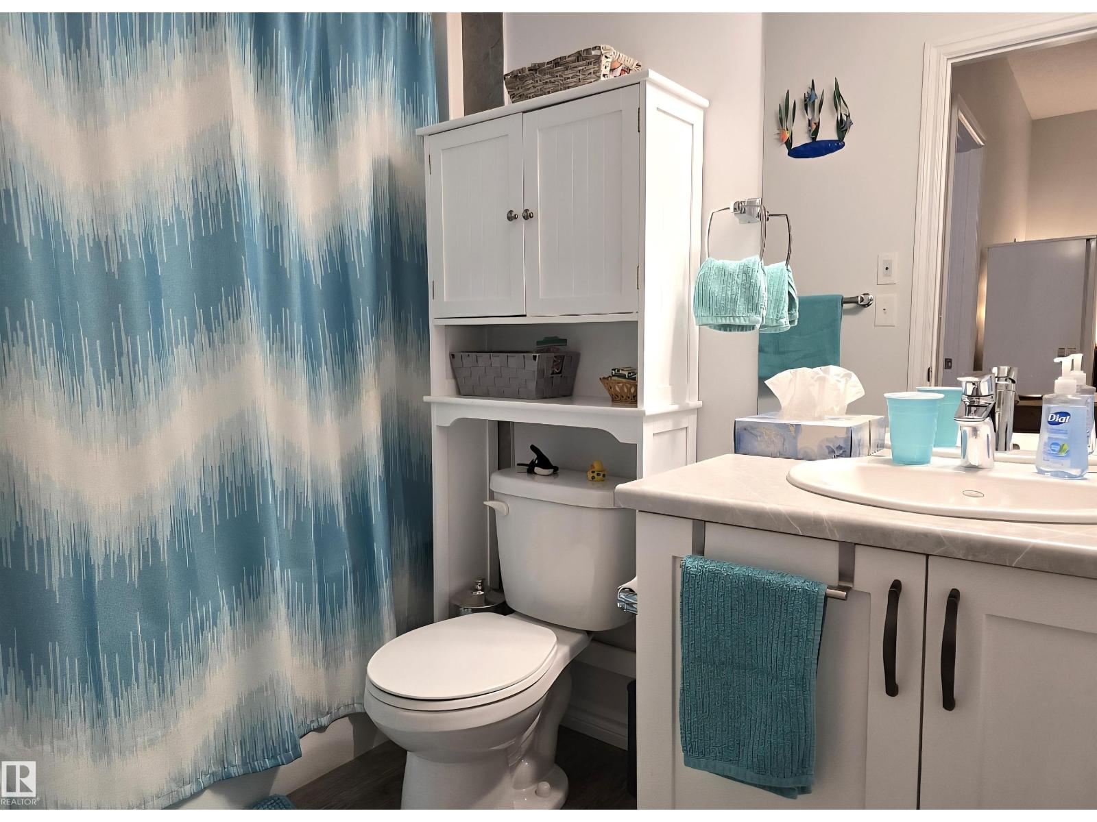 Photo 6 of 8603 223 St Nw, Edmonton AB