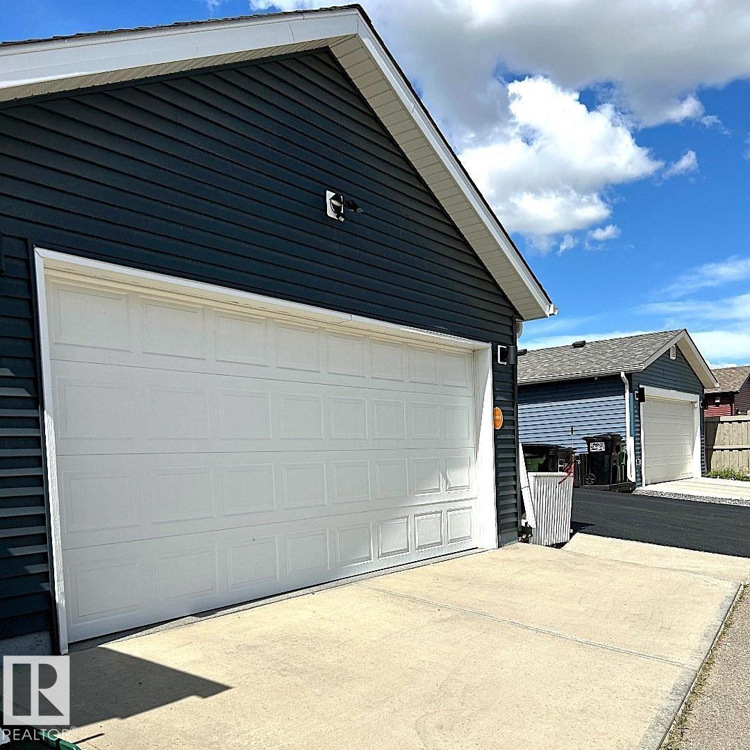 Photo 34 of 8603 223 St Nw, Edmonton AB