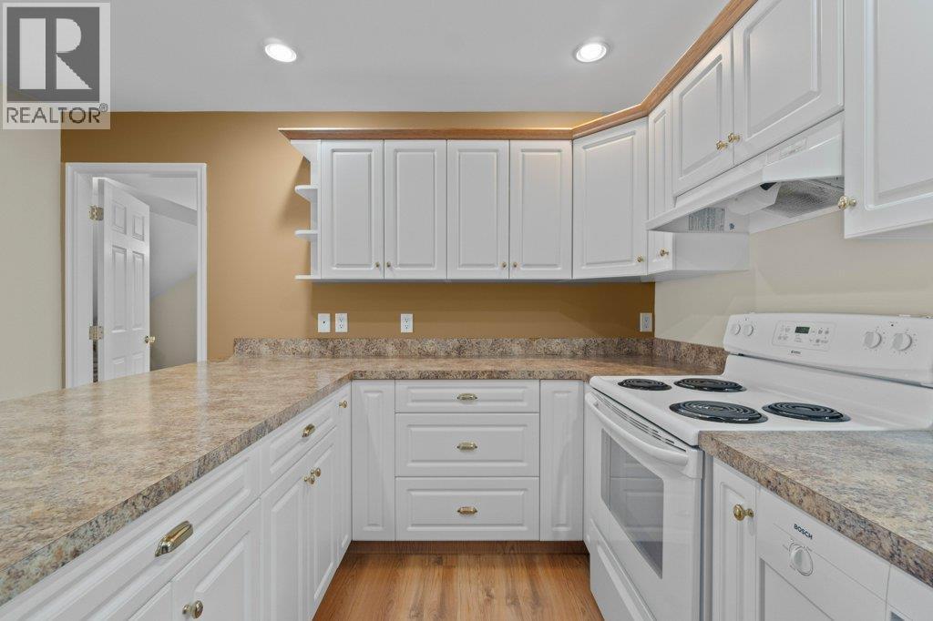  3800 60 Street Northwest, Salmon Arm