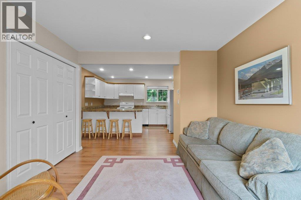  3800 60 Street Northwest, Salmon Arm